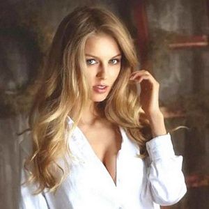 Олеся — эротические фото