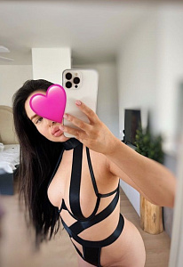 Мери, Брюнетки - фото